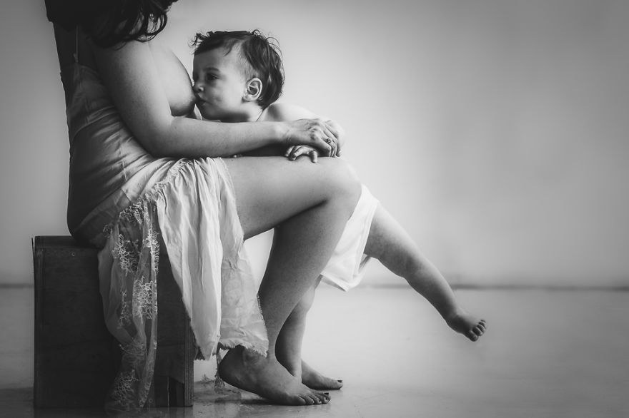 Breastfeeding-Stories-Moments-of-Motherhood-572b6d87aa281__880
