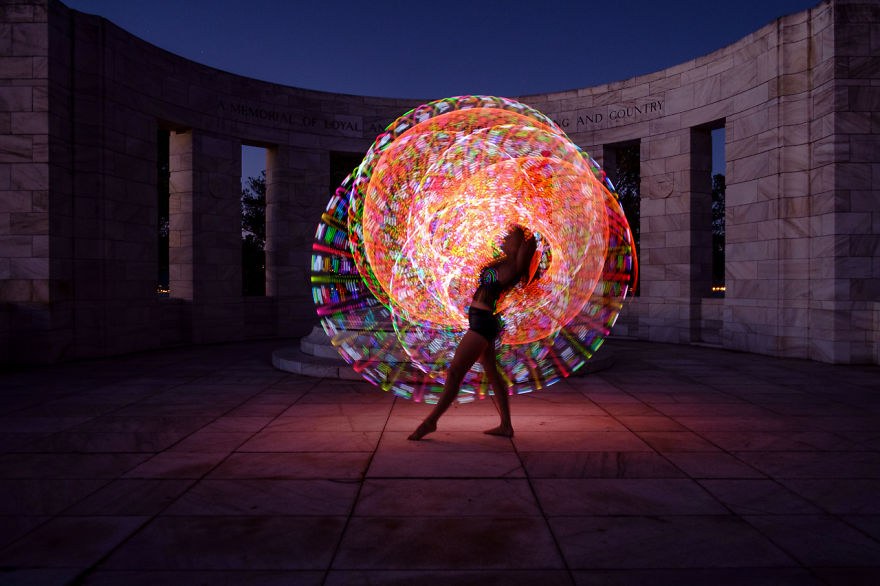 andrew-s-gibson-painting-with-light-future-hoop-11-57386275a8834__880