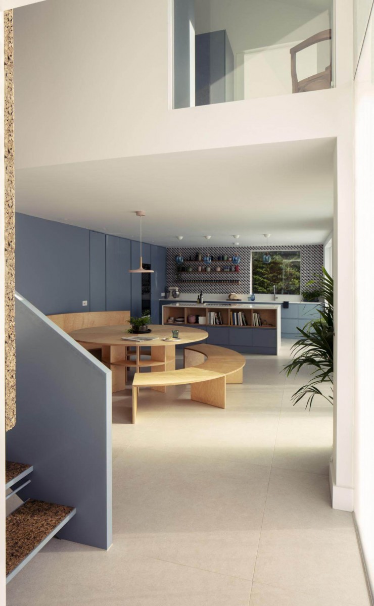 copy of 20 cherry tree house open plan family kitchen space and bespoke dining table guttfield architecture will scott