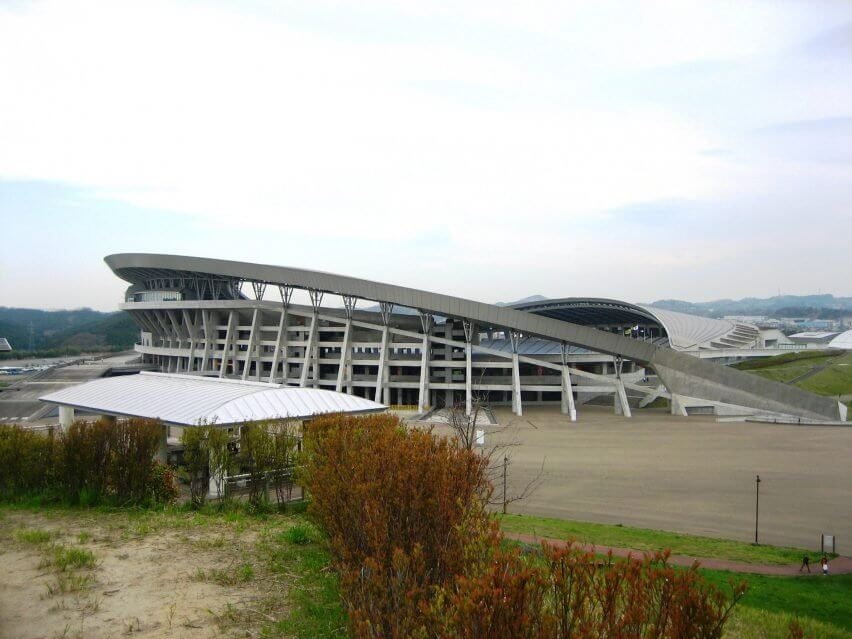 miyagi stadium shoichi haryu hitoshi abe olympic venues dezeen 2364 col 0 852x639 1