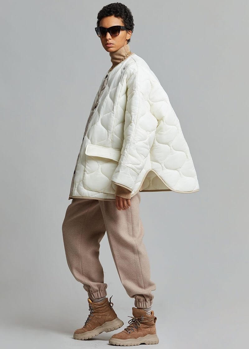 teddy quilted jacket ivoryclay jacket the frankie shop 236274 800x