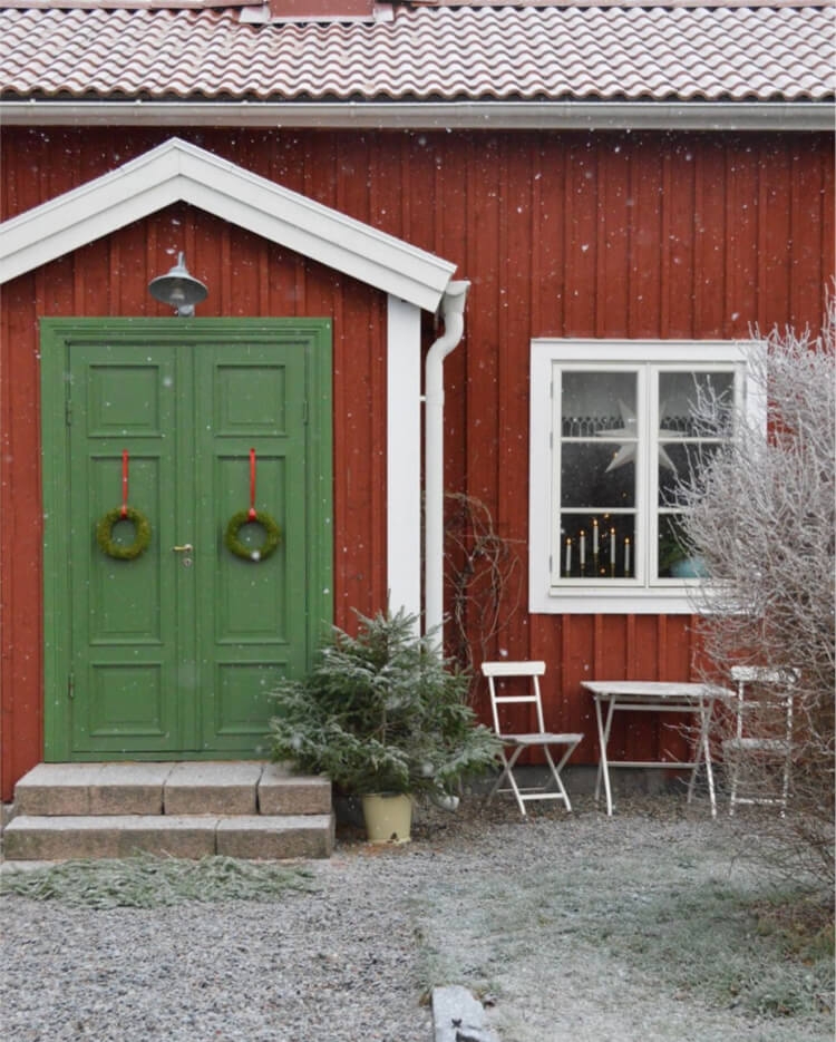 Traditional Swedish Home Christmas 19