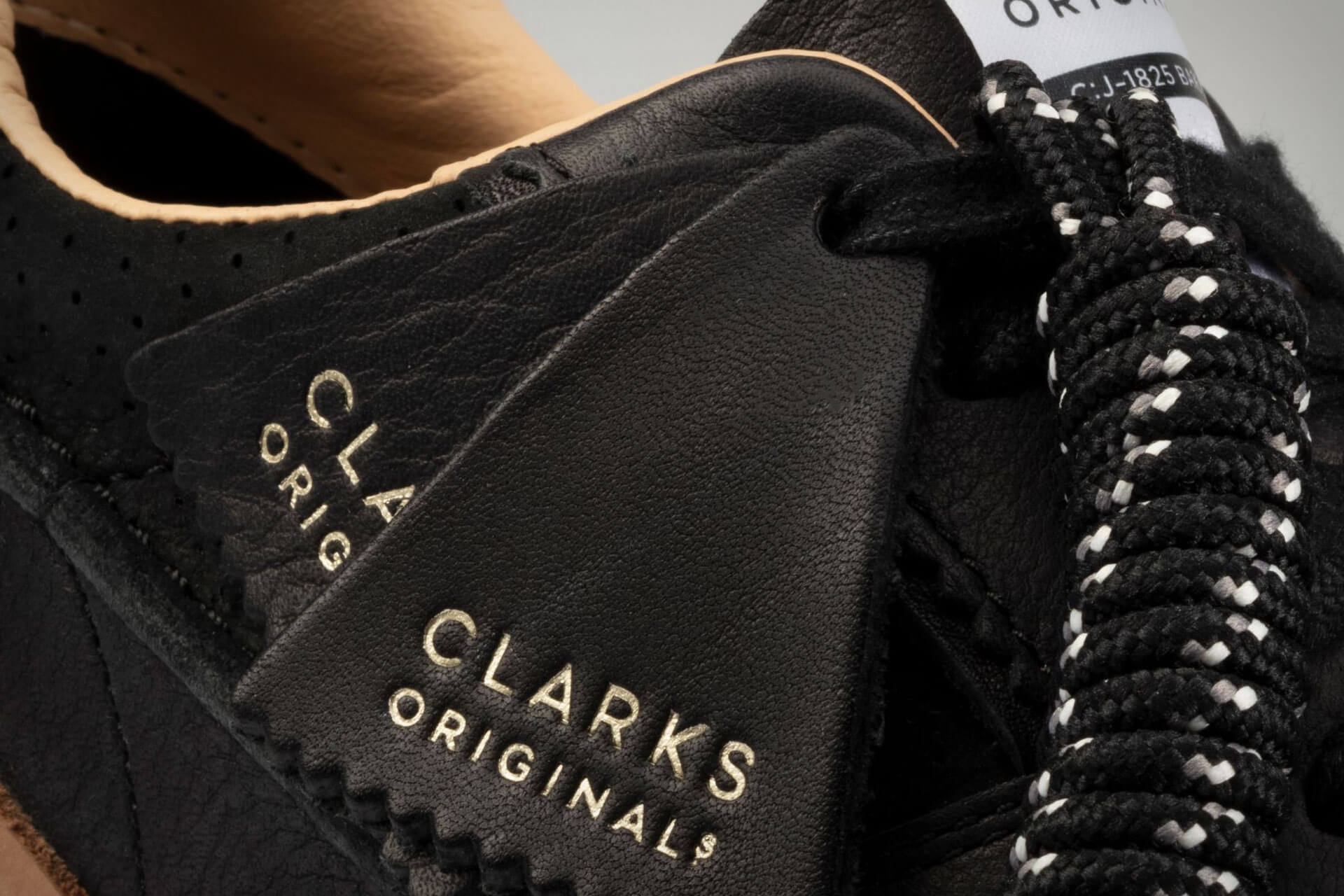 clarks tor run heritage sneakers 8
