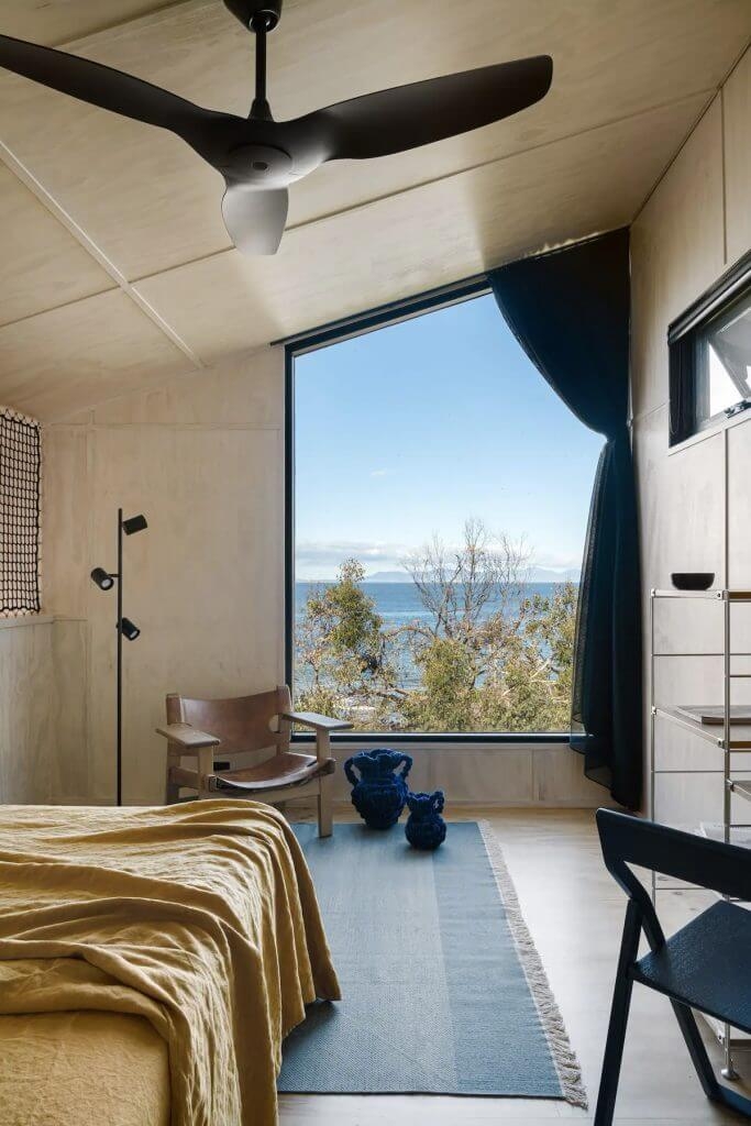 Jacky Winter Cabin Airbnb 7 683x1024 1