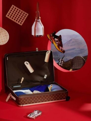 1658239718128071 preview image LV The Rolling Luggage 3 1