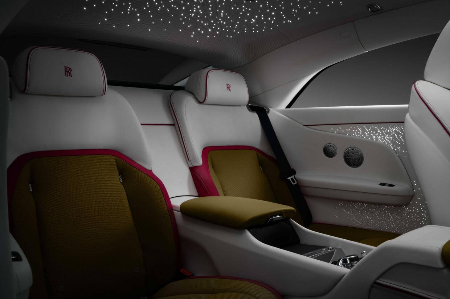 11 spectre unveiled oco the first fully electric rolls royce rear cabin dark 1