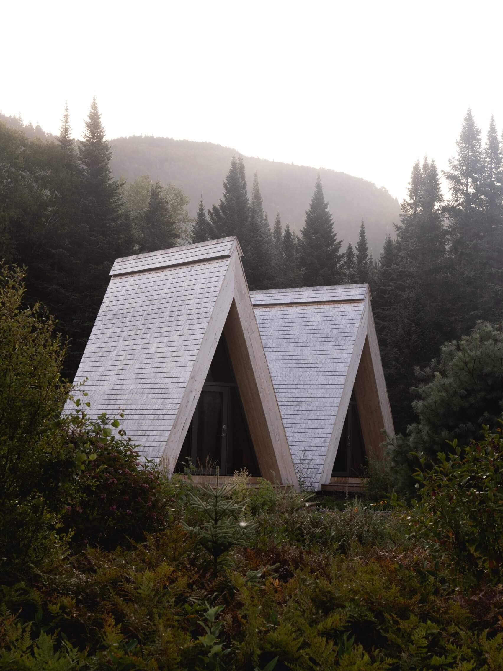 farouche tremblant atelier labri cabin canada