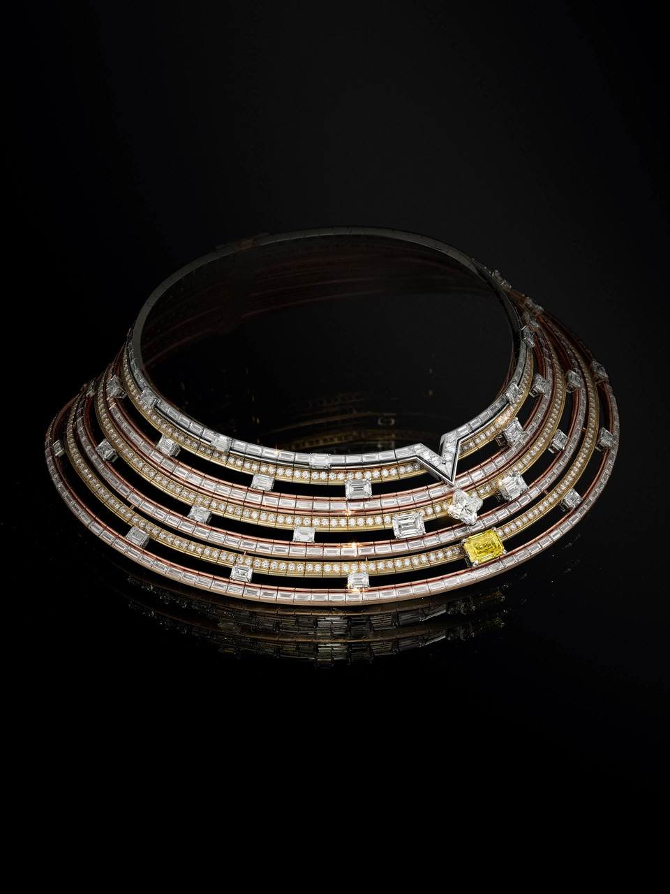 louis vuitton high jewellery deep time ii necklace laurasia