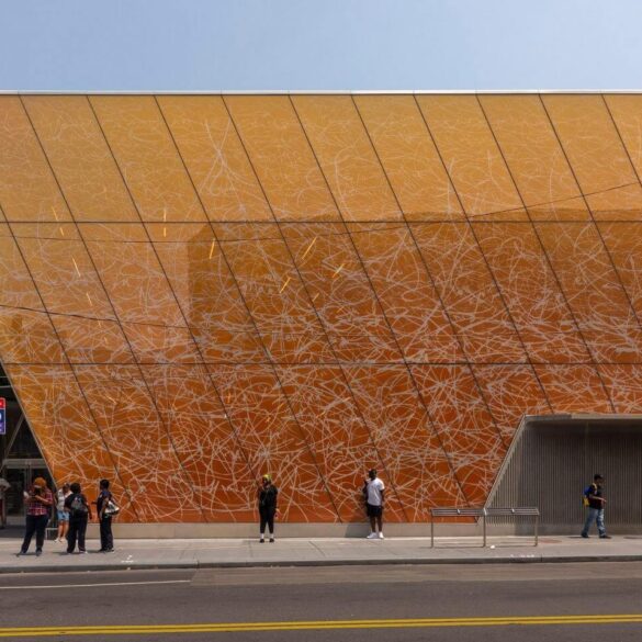 far rockaway library new york snohetta dezeen 2364 hero 1 1704x959 (1)